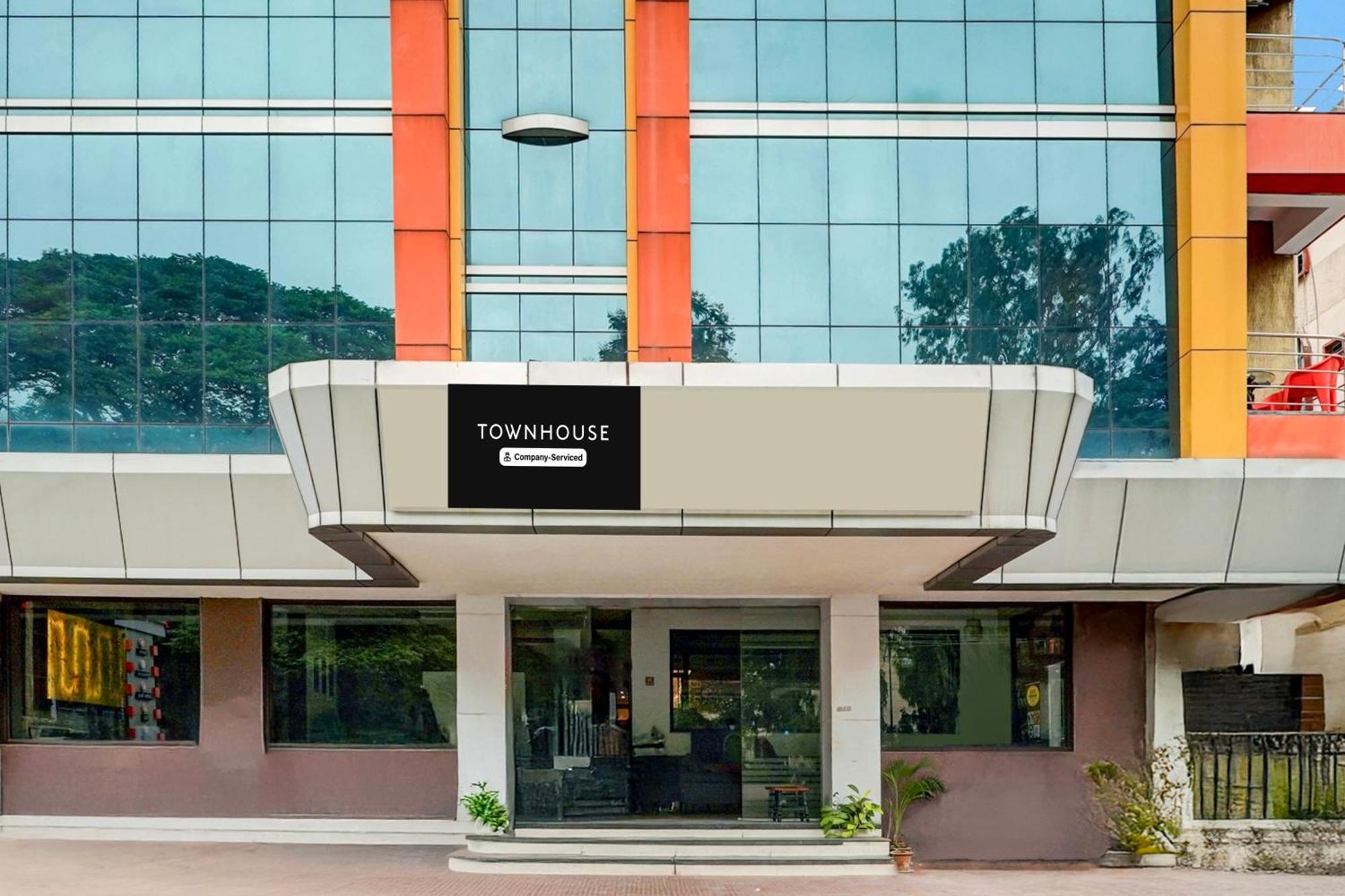 Townhouse Mysore Central ภายนอก รูปภาพ