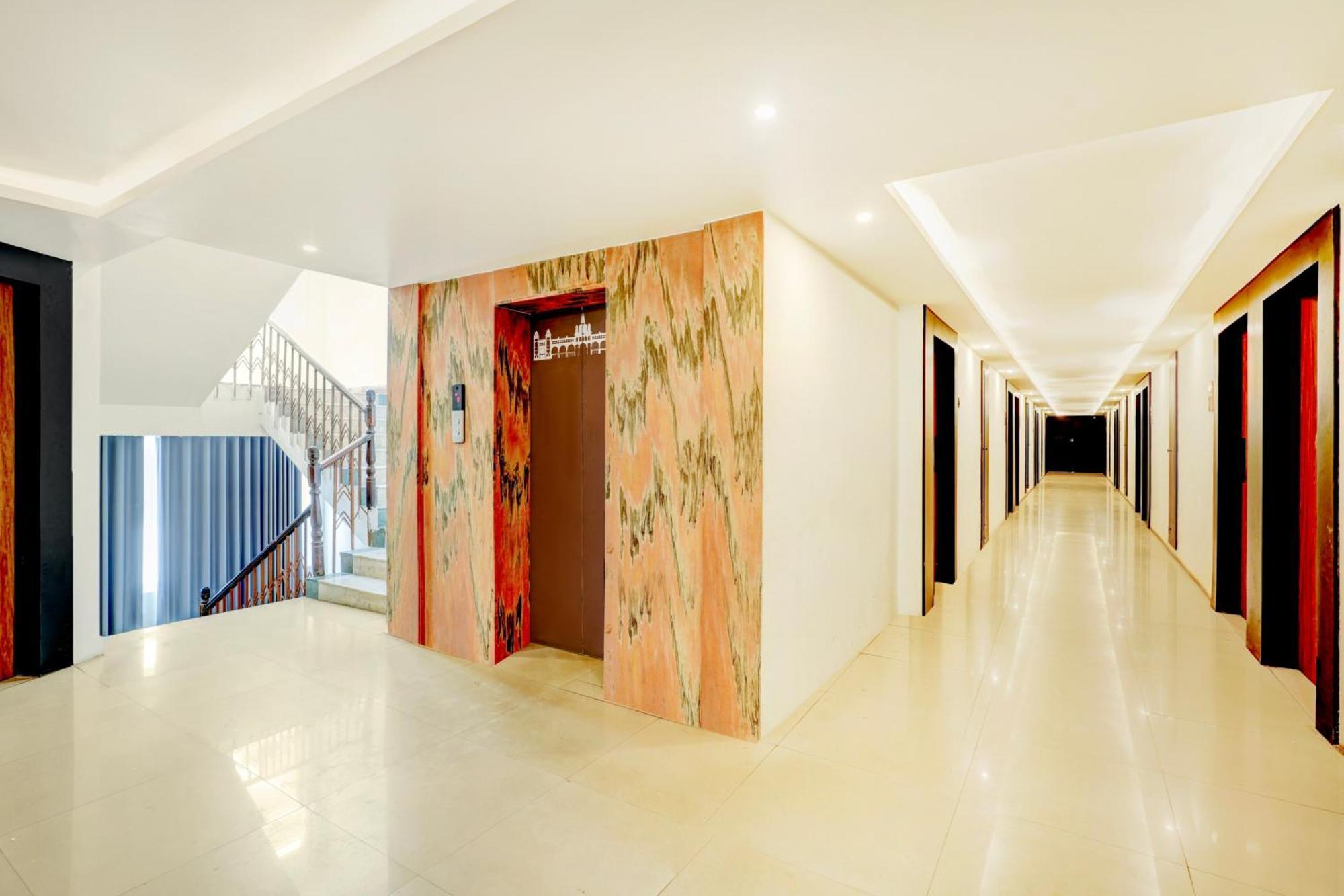 Townhouse Mysore Central ภายนอก รูปภาพ